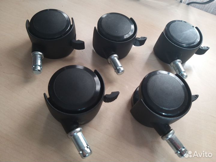 Колеса для офисного кресла с фиксацией