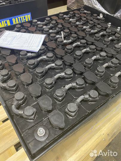 Акб для погрузчика еп-011