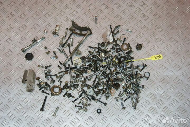 Крепеж мотоцикла Yamaha FZX250 zeal