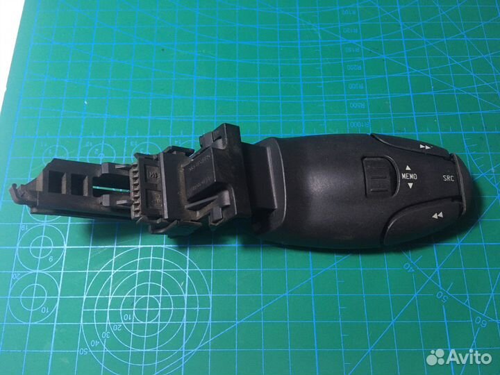 Подрулевой рычаг управления магнитолой peugeot 406