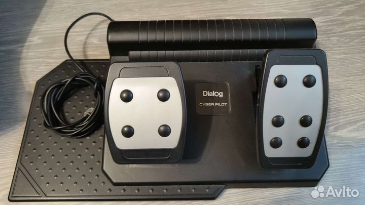 Игровой руль Dialog