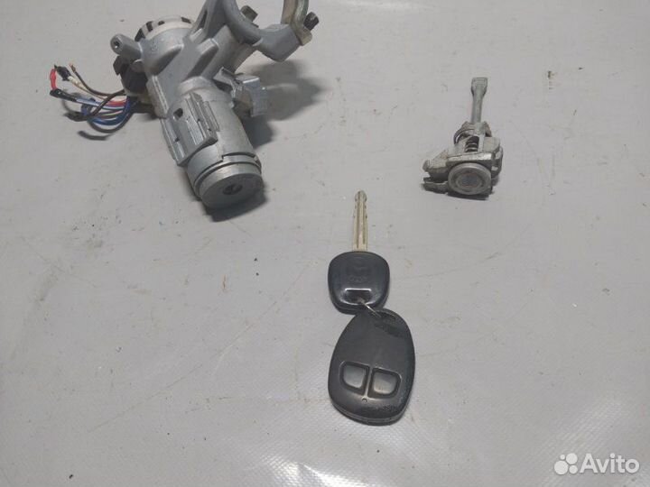 Замок зажигания Geely Mk седан MR479QA 1.5 94 лс