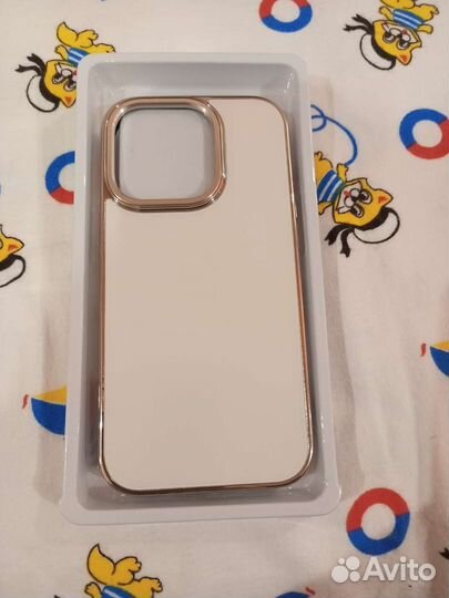 Оригинальный чехол на iPhone 14 pro