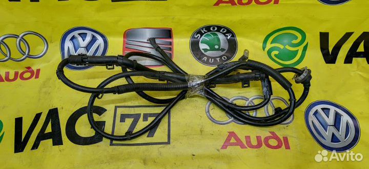 Силовой провод Audi A4 седан 2.0 cdnc 2010