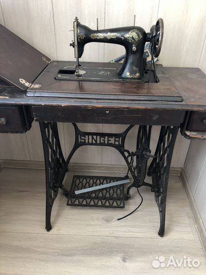 Швейная машина singer