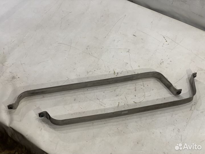 Стяжная лента бака BMW X6 F16