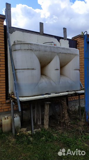 Продается котел отопительный и емкость для дизеля