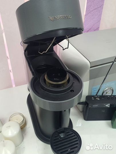 Кофемашина Delonghi Nespresso ENV120GY