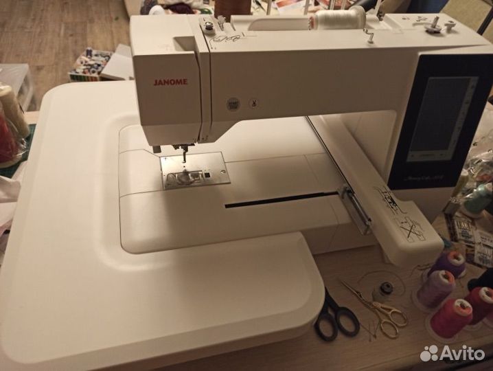 Вышивальная машина janome memory craft 500e