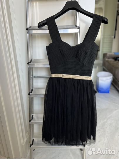 Платье черное