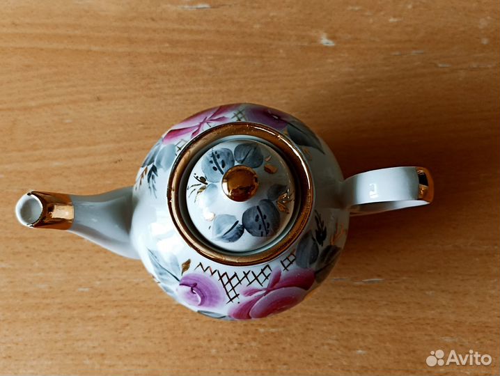 Чайничек миниатюрный заварочный. Фарфор. СССР