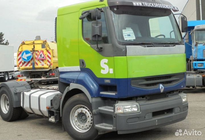 Pазбираем грузовик Renault Premium I 1996-2007