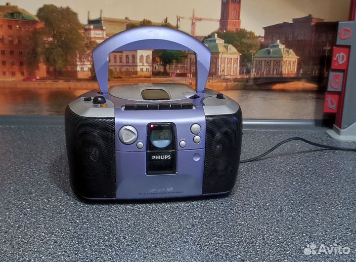 Музыкальный центр philips