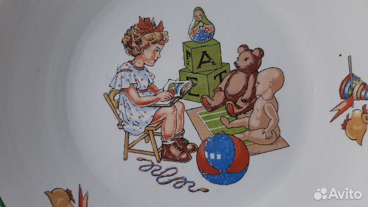 Коллекционная настенная тарелка. Агитация. СССР