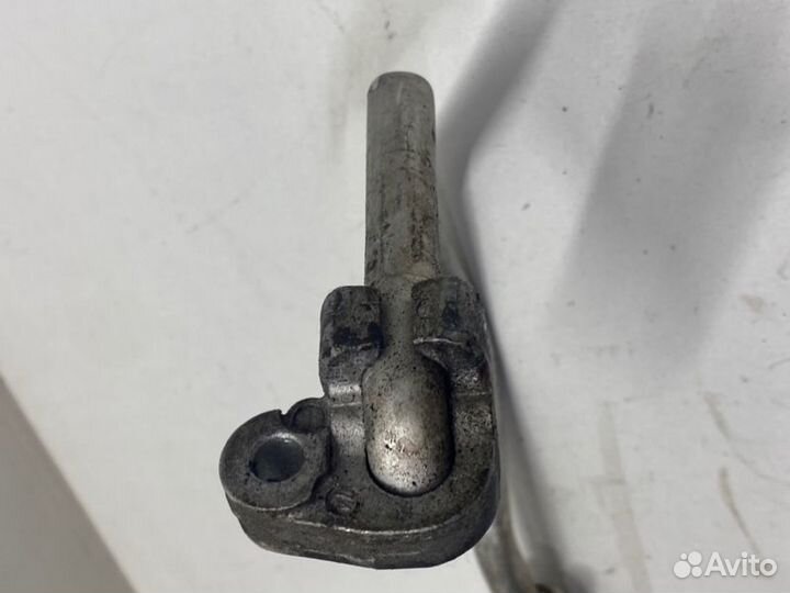 Трубка кондиционера от компрессора к радиатору