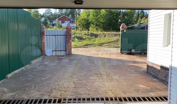 Дом 140 м² на участке 10 сот.