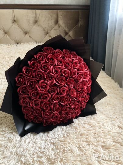 Букет бордовых мыльных роз