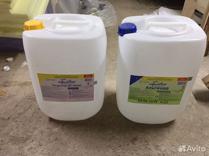 Канистры пластиковые