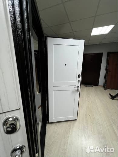 Металлическая входная дверь с бесплатной доставкой