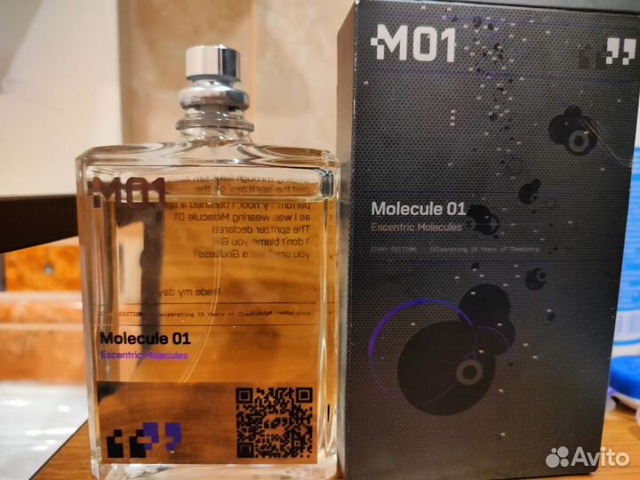 Molecule 01 Escentric Molecules