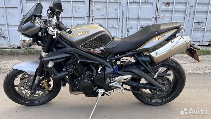 Triumph Street Triple