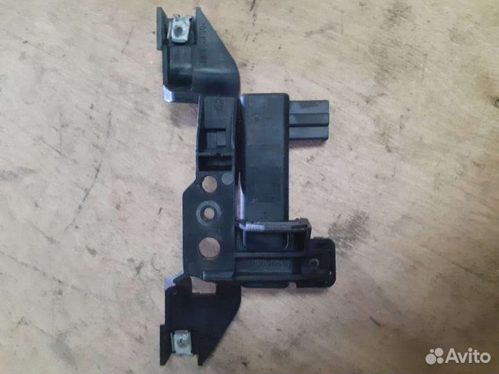 Реле Volkswagen Touareg 2005