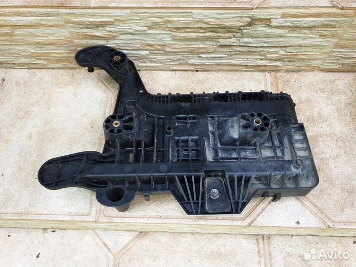 Крепление акб (площадка) VW,audi,skoda,seat