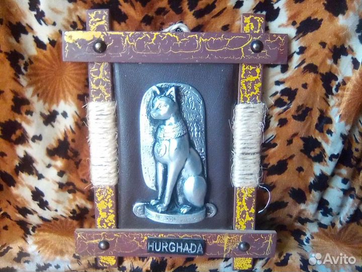 Барельеф Египетской кошки