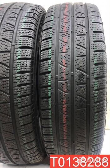 Pirelli Carrier Winter 225/75 R16C 118R