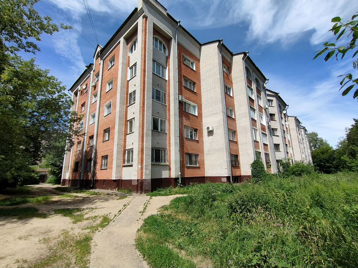 3-к. квартира, 102 м², 4/5 эт.