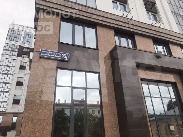 3-к. квартира, 139 м², 4/9 эт.