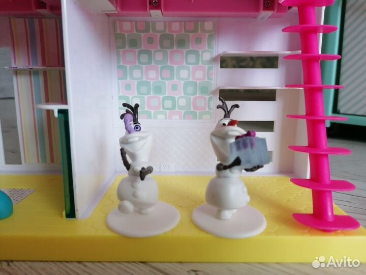 Кукольный домик с принцессами Disney