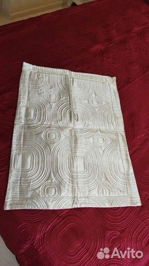 Покрывало на кровать новое