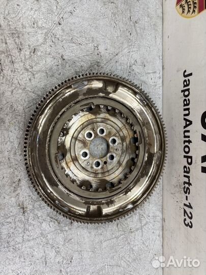 Маховик Volkswagen Touran 1T 1 2011