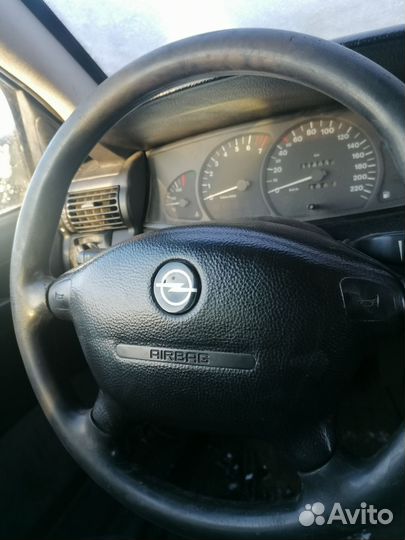 Подушка безопасности руля Opel Omega B 2.0