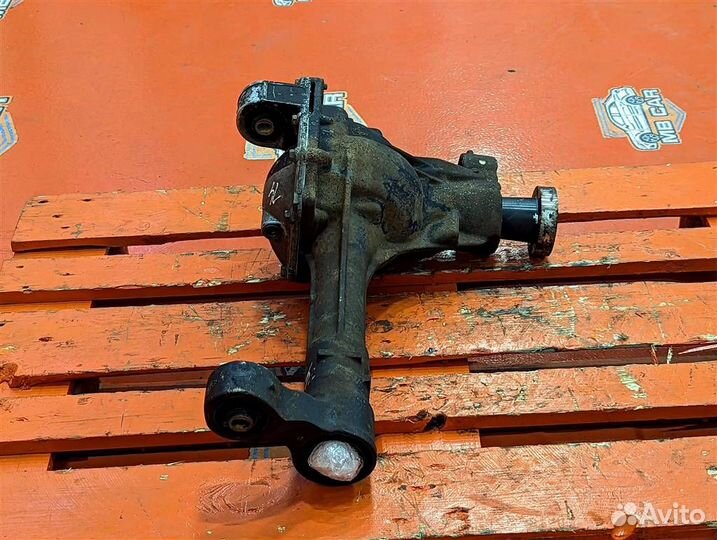 Редуктор передний w470 X-class 642.889 2019