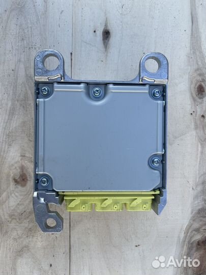 Блок упр-я AirBag Lexus RX450h