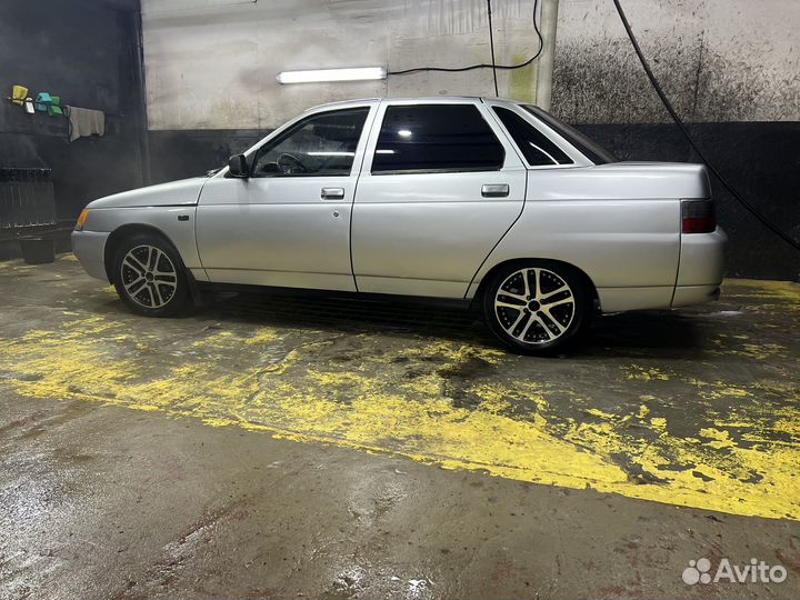 ВАЗ 2110 1.5 МТ, 2003, 200 000 км