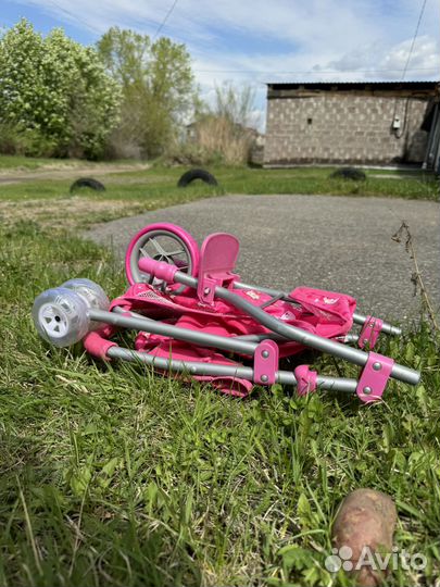 Игрушечная коляска для кукол