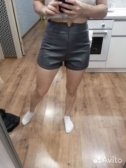 Шорты женские кожаные
