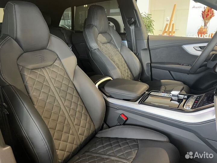 Audi Q8 3.0 AT, 2023