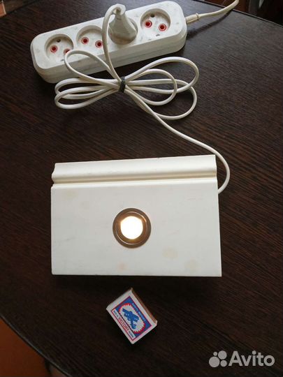 Светильник мебельный