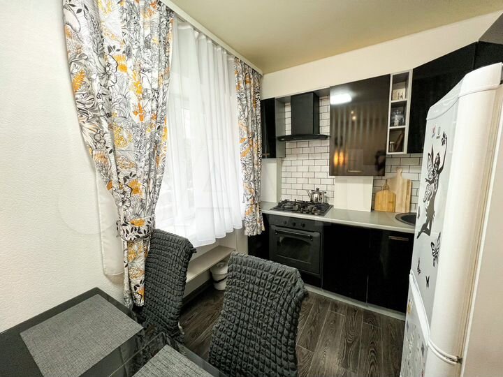 1-к. квартира, 37 м², 2/5 эт.