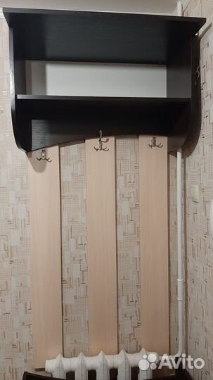 Полка, вешалка в прихожую