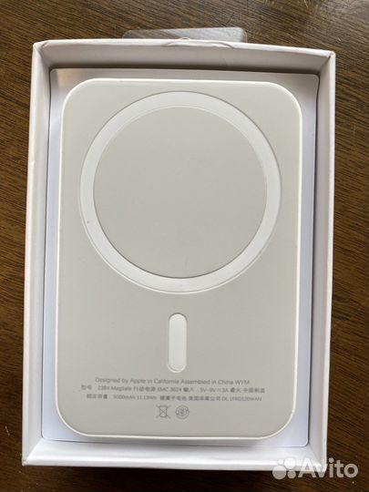 Беспроводная зарядка для iPhone