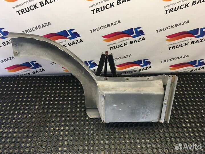 Корпус подножек левый Mercedes-Benz Atego