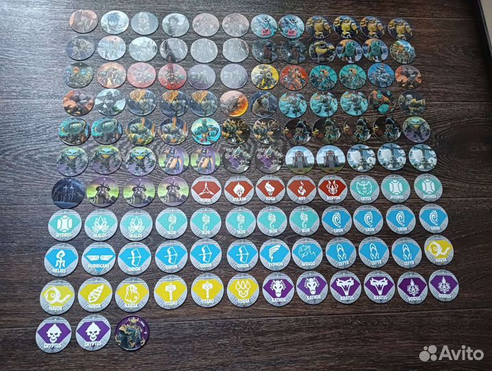 Значки из Chipicao