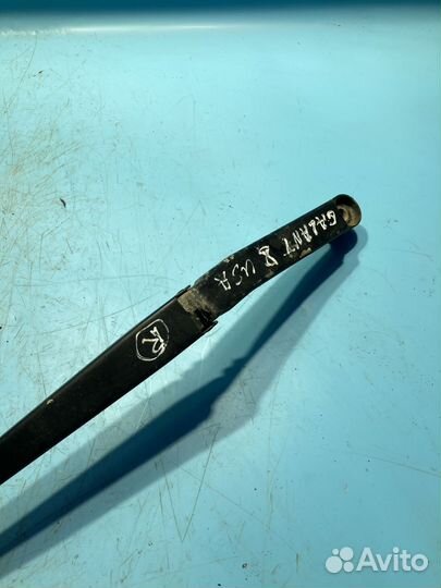 Поводок стеклоочистителя Mitsubishi Galant 8 USA