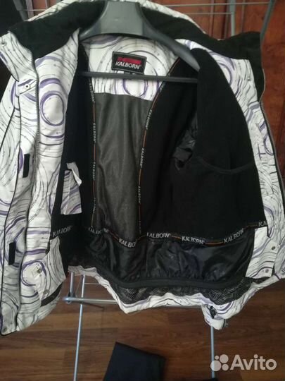 Костюм горнолыжный женский