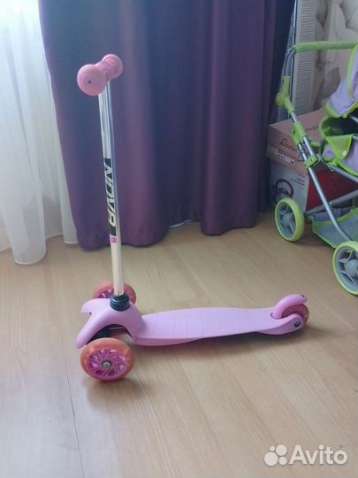 Самокат детский трехколесный